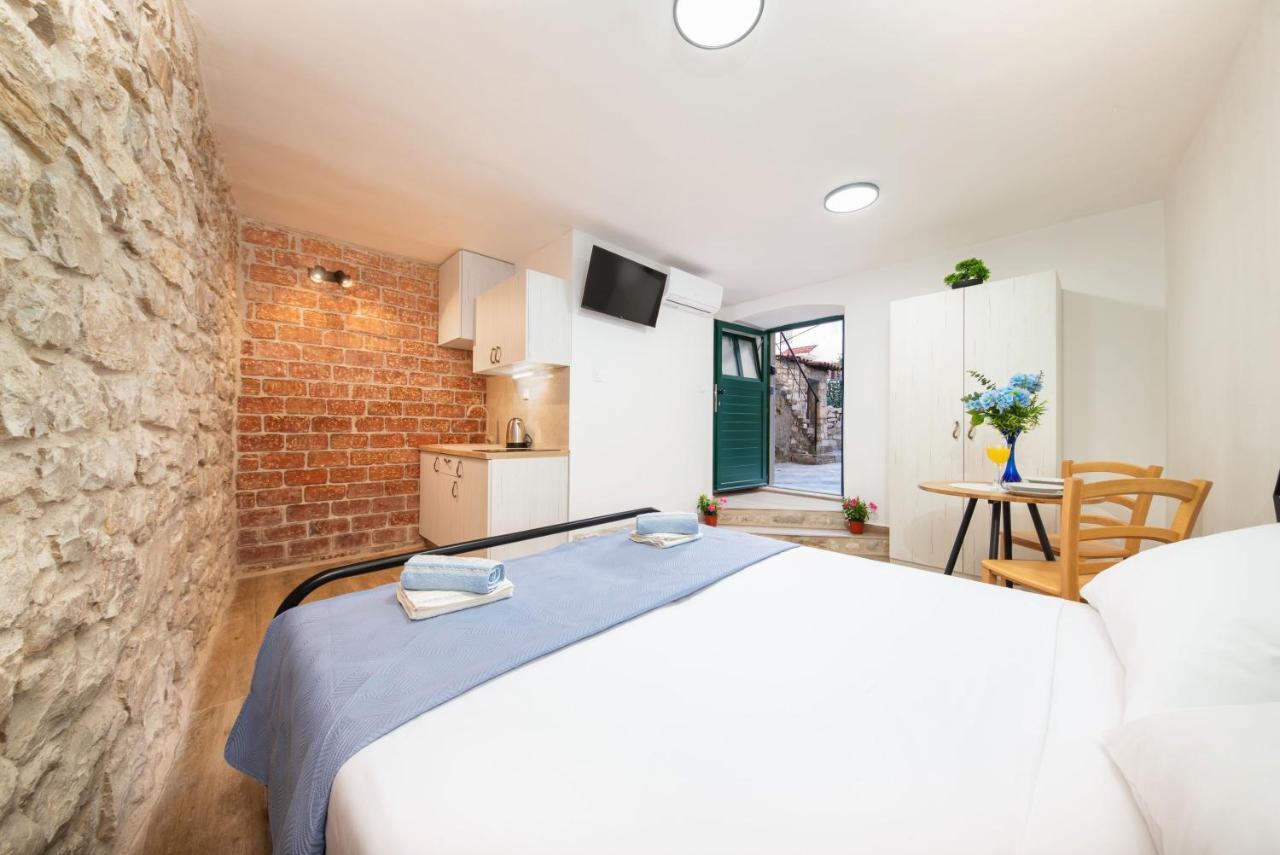 ספליט Apartments Jerolim מראה חיצוני תמונה
